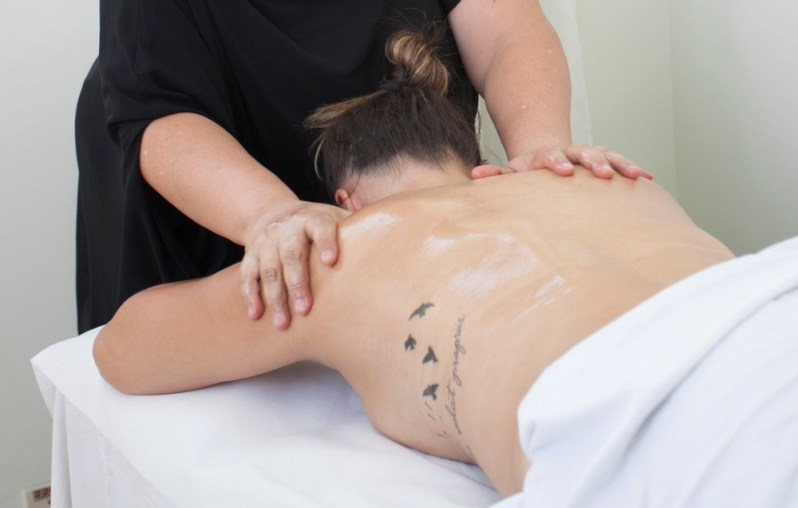 Clínica para Massagem Relaxante Corporal Vila Basileia - Massagem Relaxante com Pedras Quentes